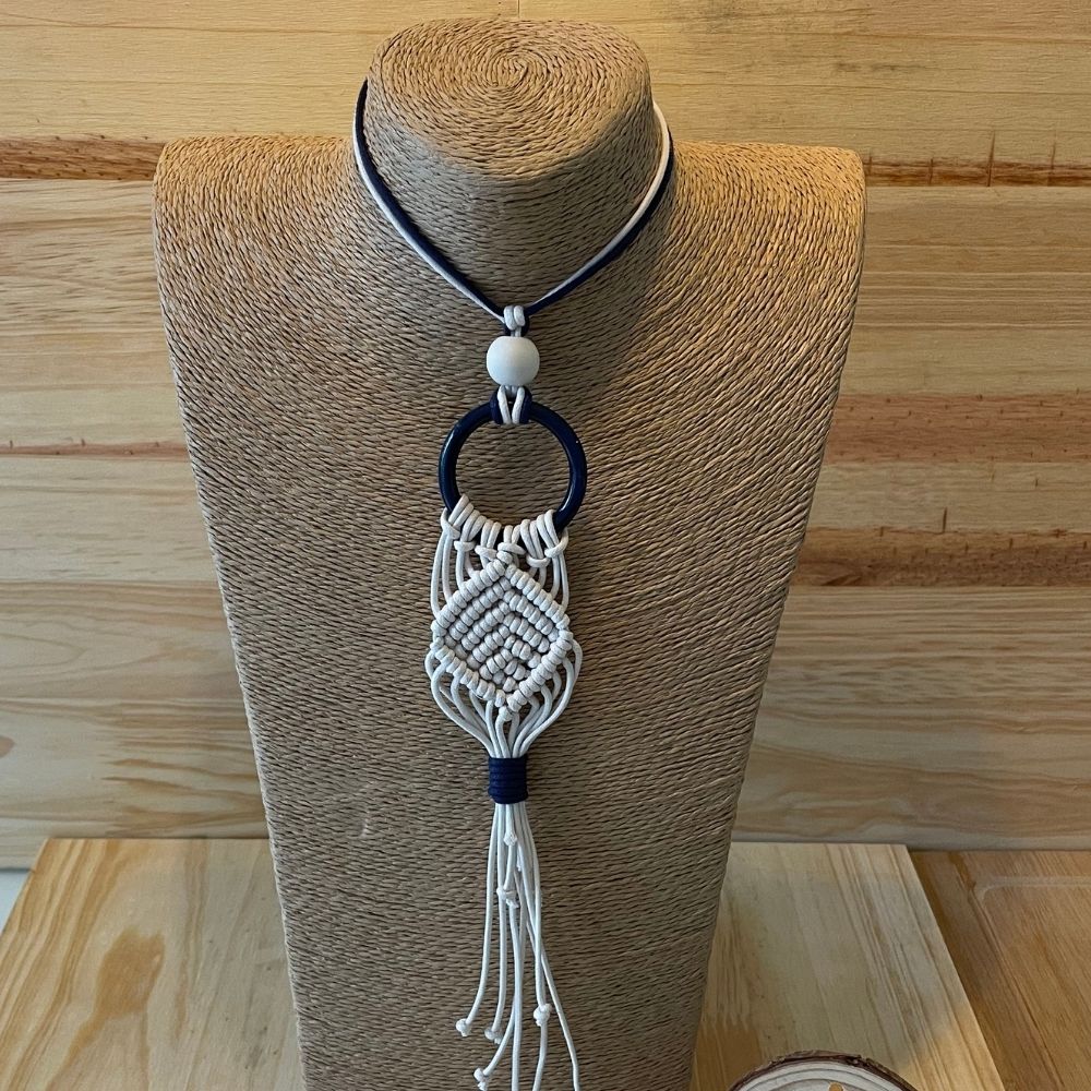 Collar Pitu