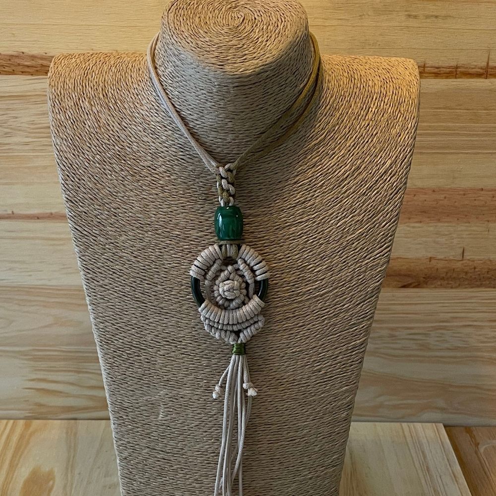 Collar Hovyu