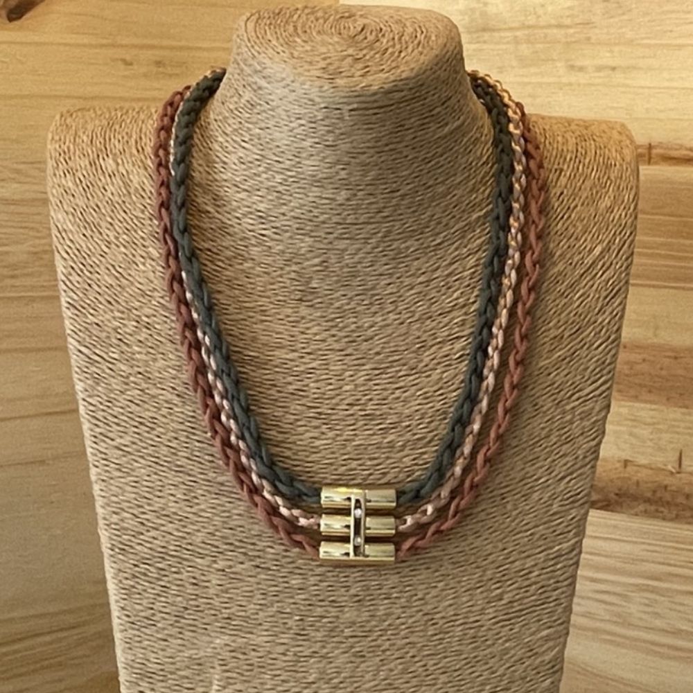 Collar Mimbi