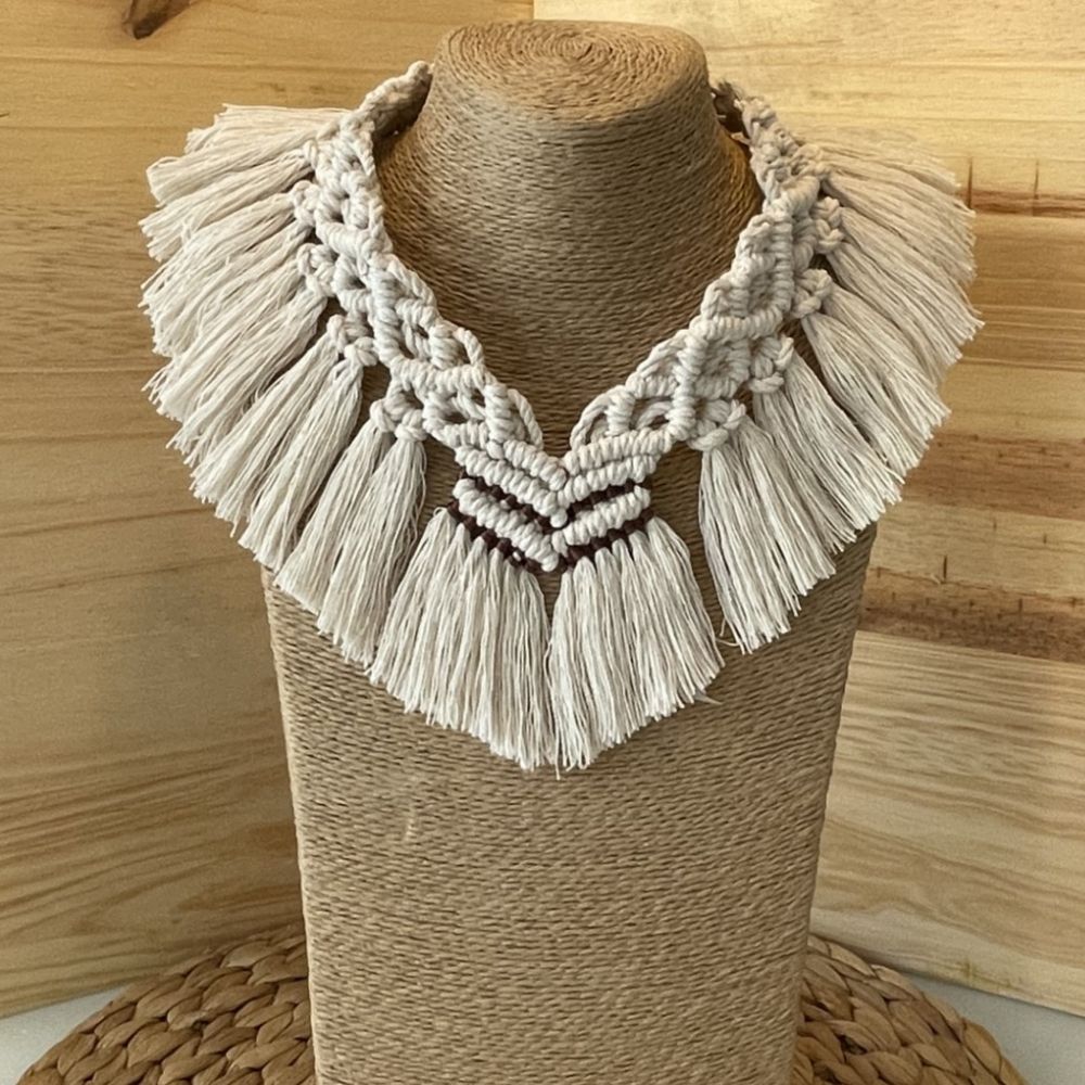 Collar Yvytu